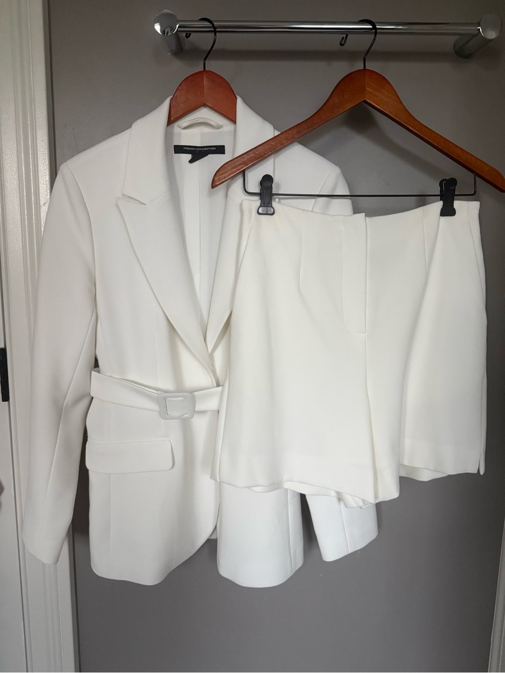 French Connection Ivory Belted Blazer with Matching Ivory Shorts NEW